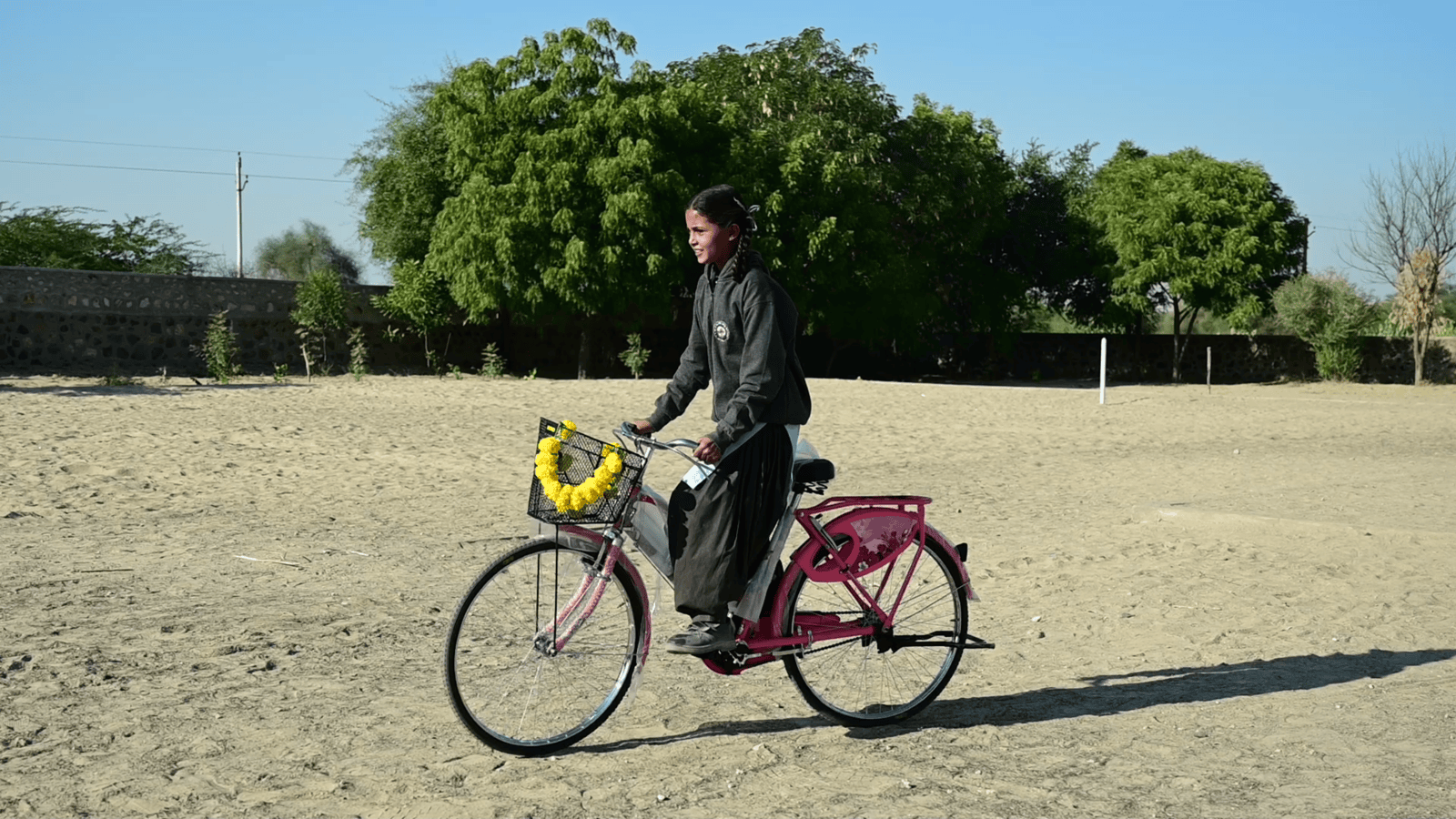 SHE RIDE bicycle distribution cycling